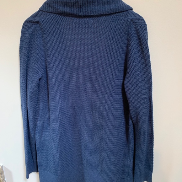 Loft Navy Cardigan - NWT - Picture 3 of 3